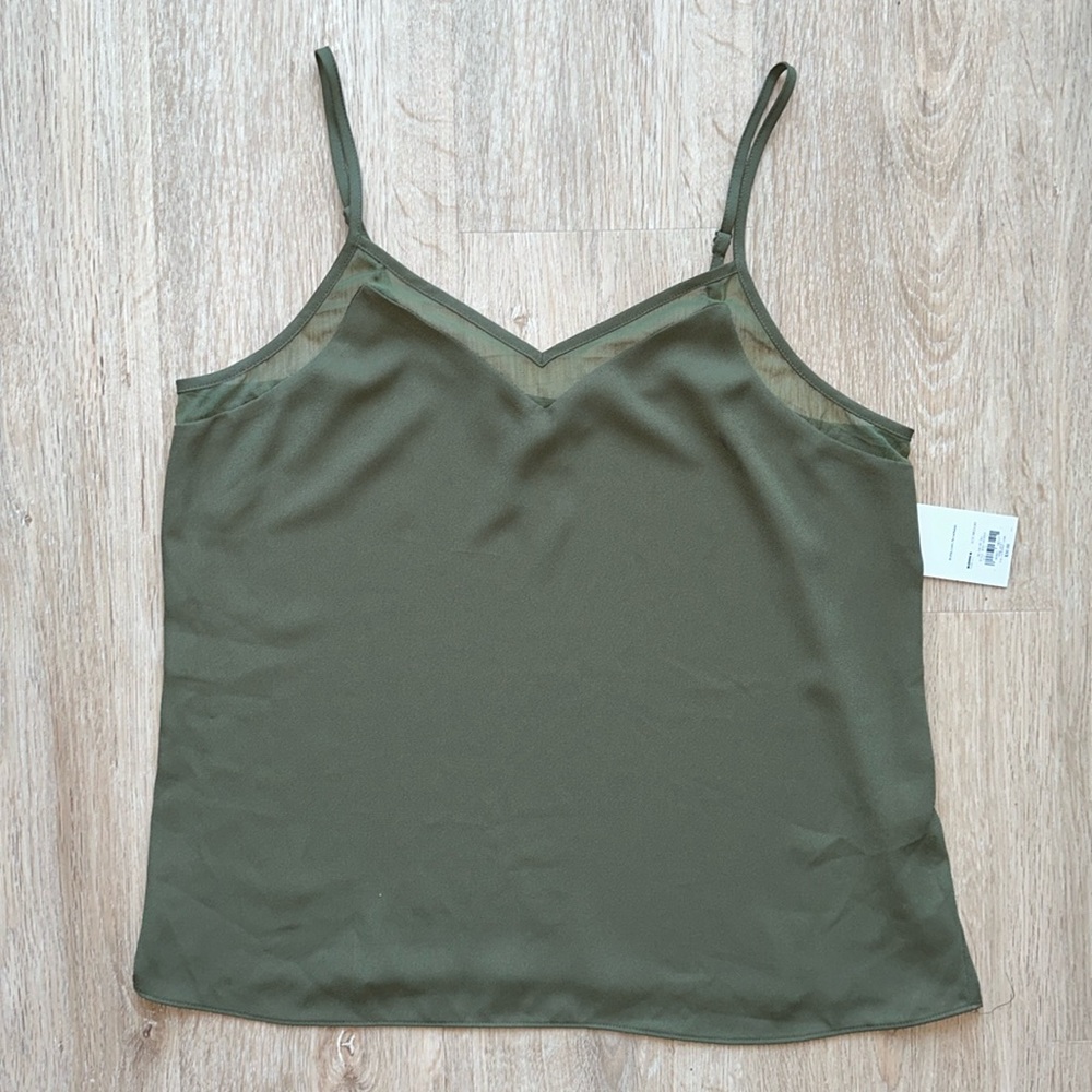 Nine West olive tank NWT